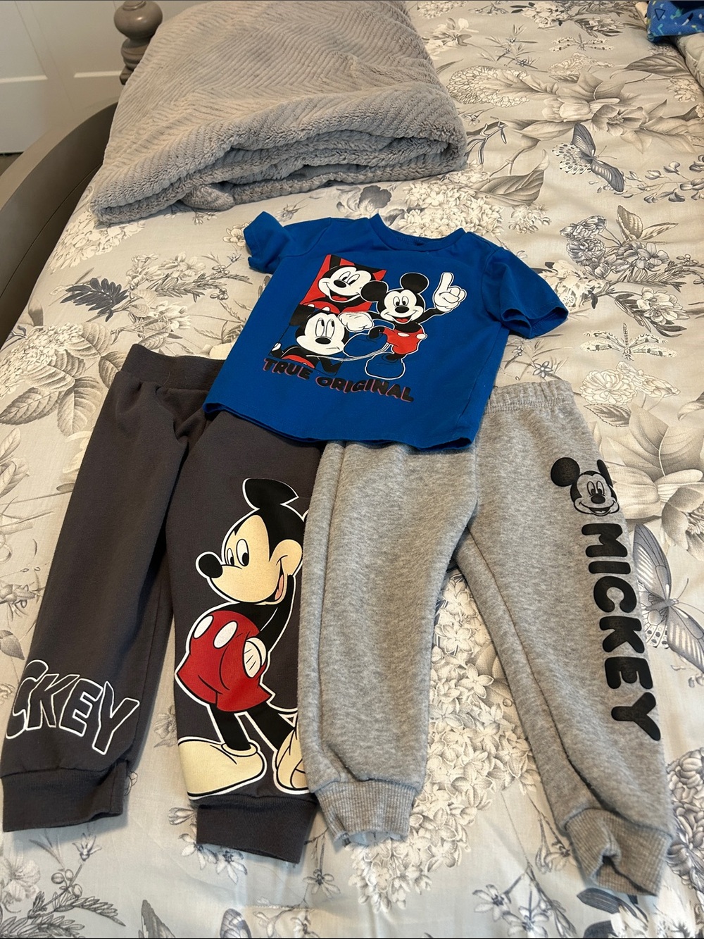 Disney Mickey Mouse Kids Tee with Gray and Black Joggers - Blue Top